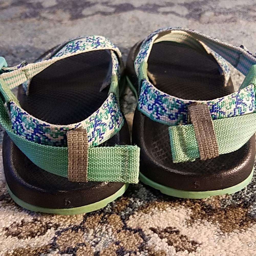 Chacos - Picture 3 of 6